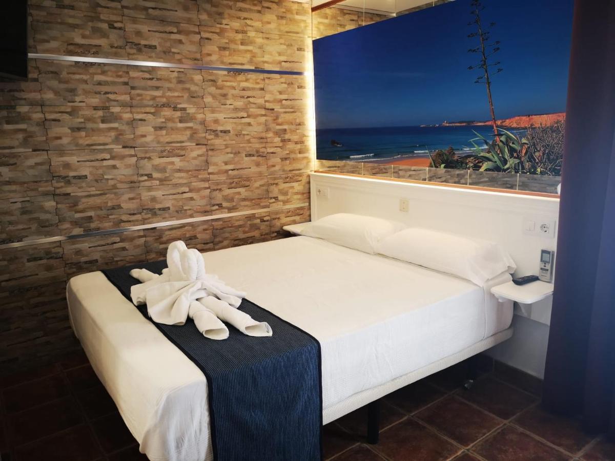 Hostal Costa De La Luz Conil De La Frontera Εξωτερικό φωτογραφία