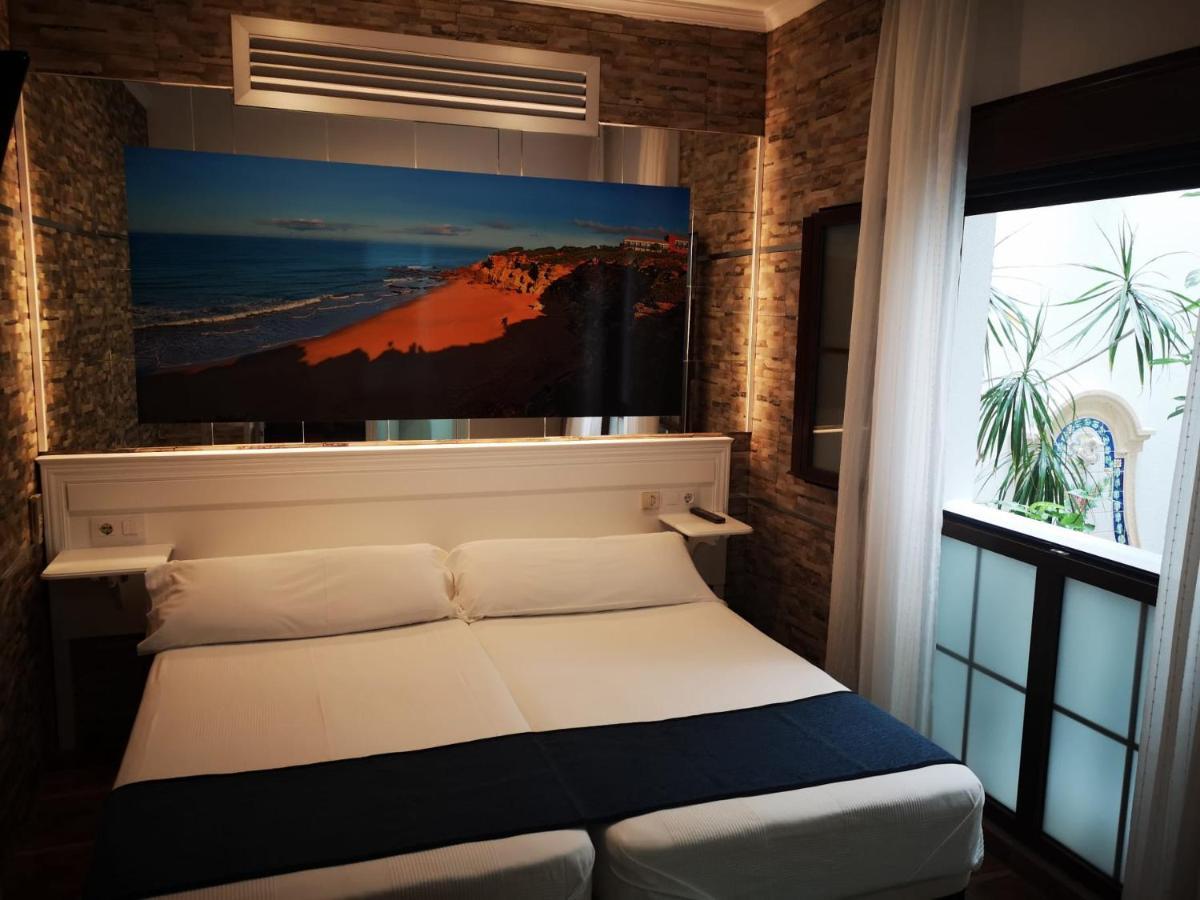 Hostal Costa De La Luz Conil De La Frontera Εξωτερικό φωτογραφία