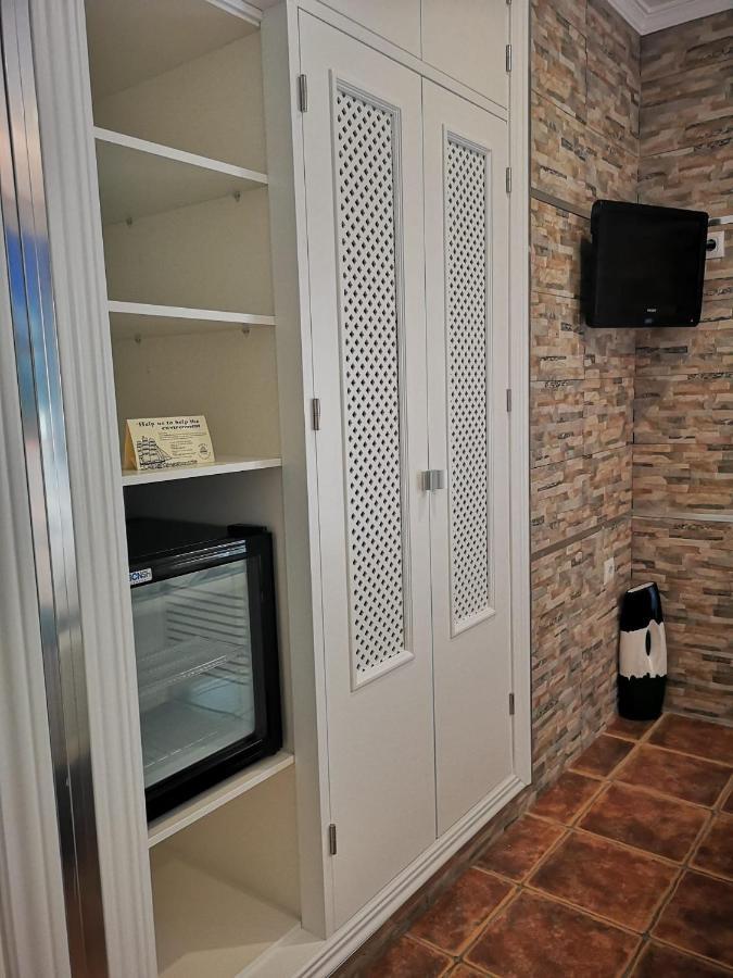 Hostal Costa De La Luz Conil De La Frontera Εξωτερικό φωτογραφία